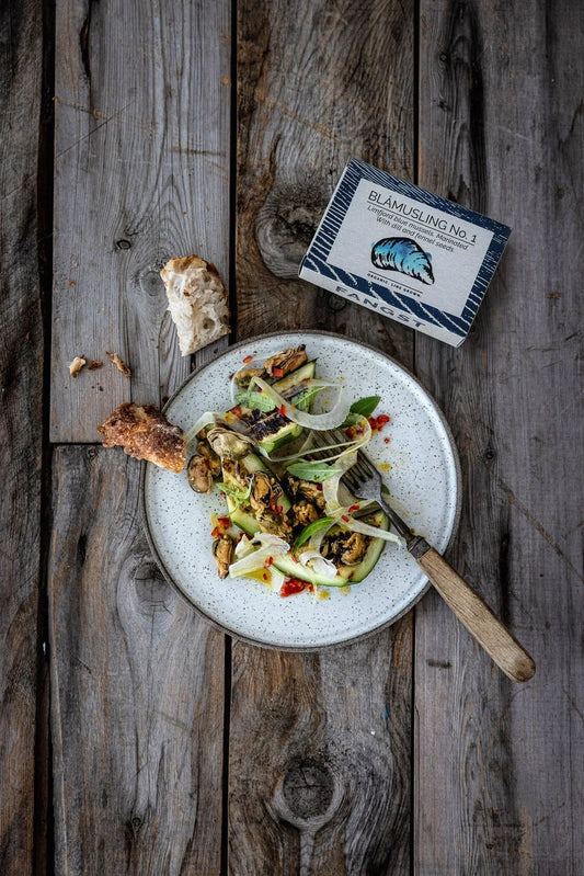Limfjord blue mussels with charred cucumber, fennel and chili dressing by Mikkel Karstad