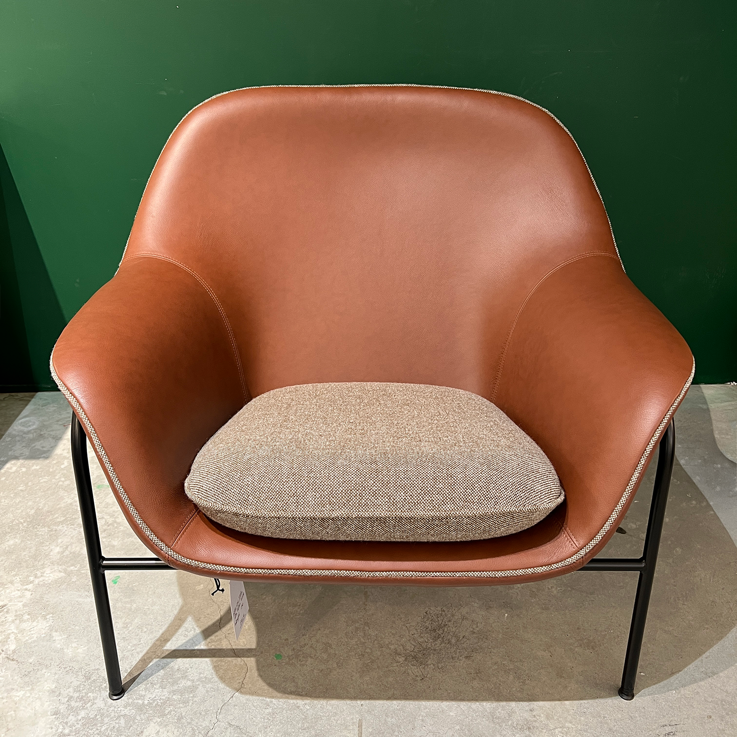 Copenhagen store leather chair