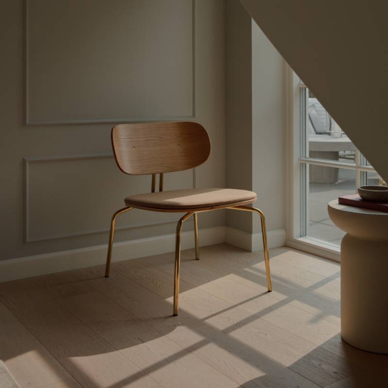 UMAGE - Curious | Lounge Chair
