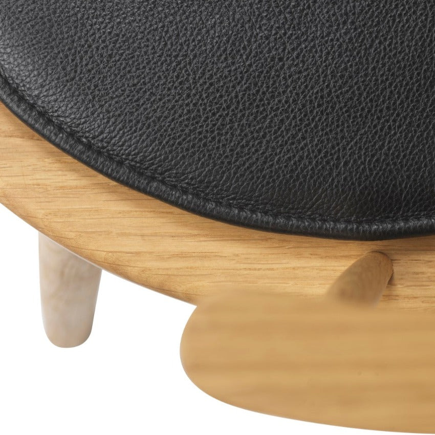 FDB R5 - Nøje - Leather Seat cushion for J18